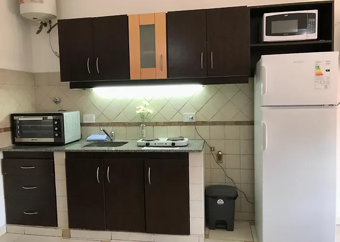 Cares Apartament, Moron, Buenos Aires