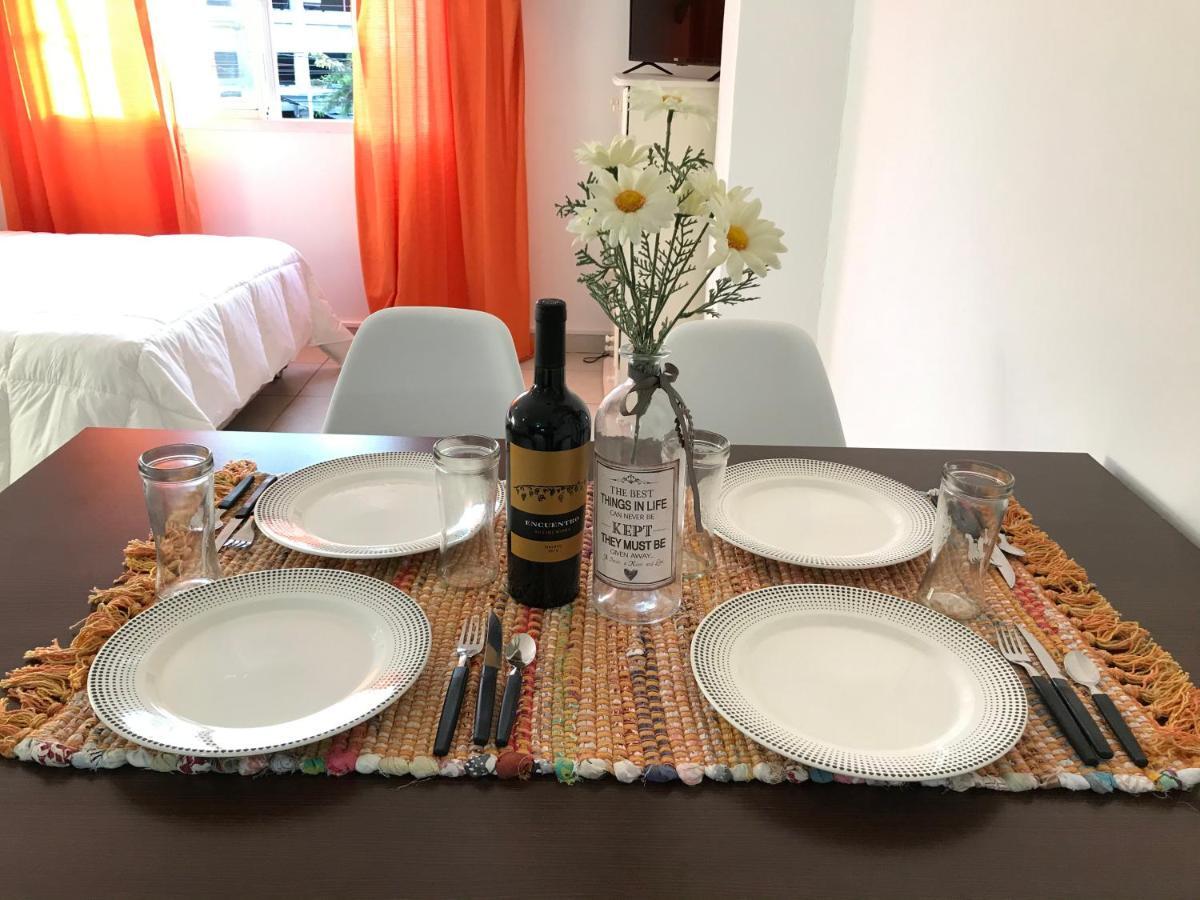 Cares Apartament, Moron, Buenos Aires Apartment