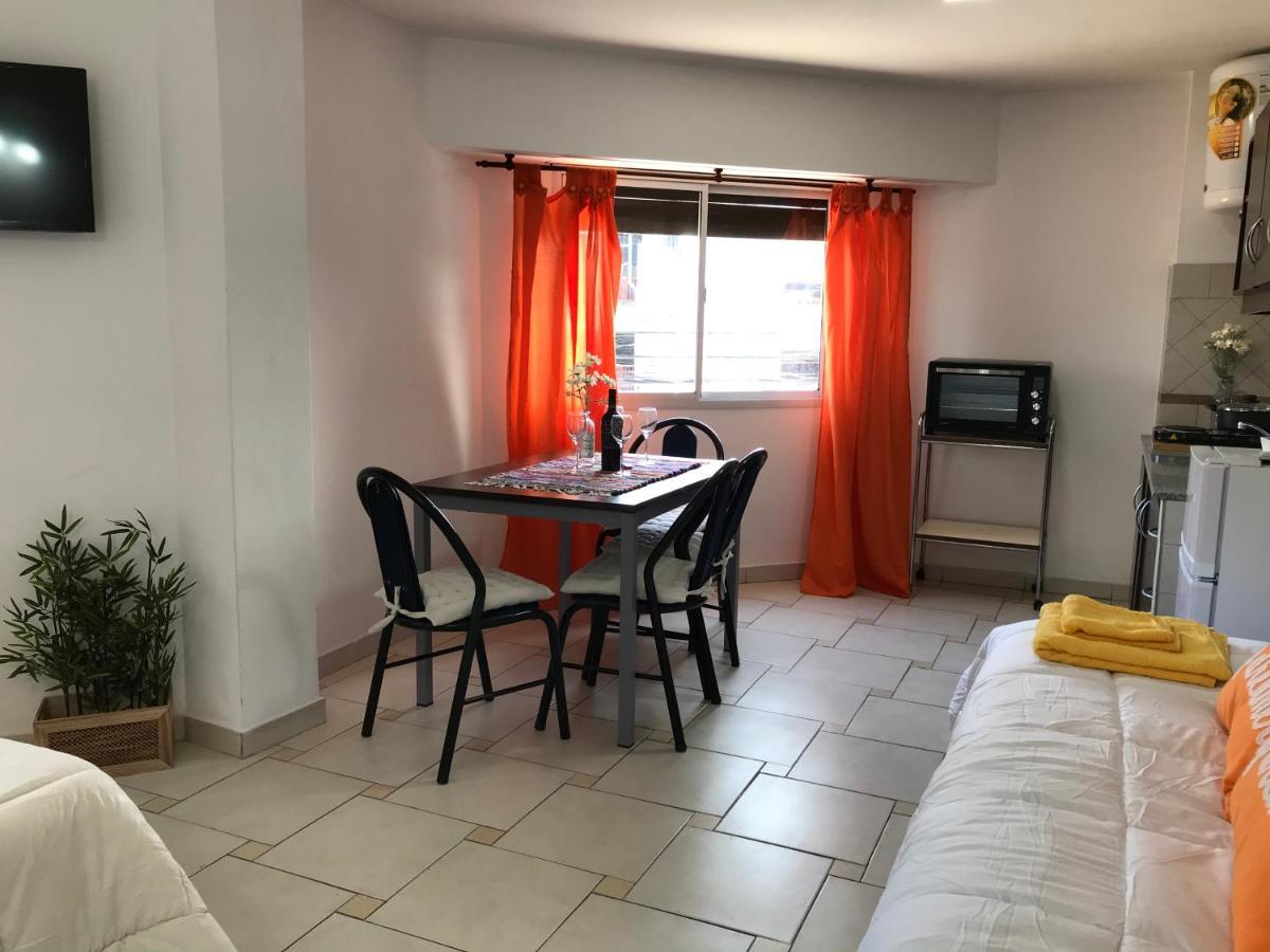 Cares Apartament, Moron, Buenos Aires Apartment Moron
