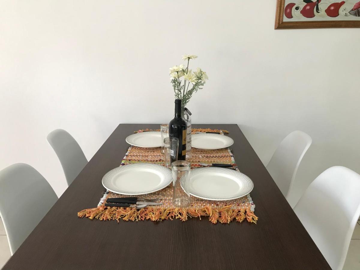 Cares Apartament, Moron, Buenos Aires Apartment