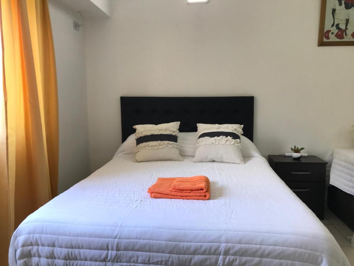 Cares Apartament, Moron, Buenos Aires * Moron