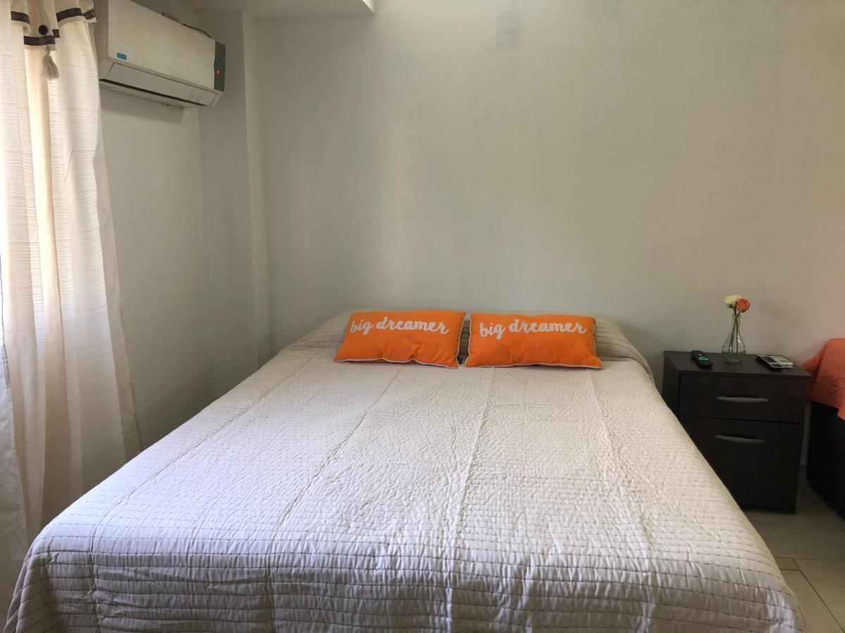Cares Apartament, Moron, Buenos Aires Apartment *