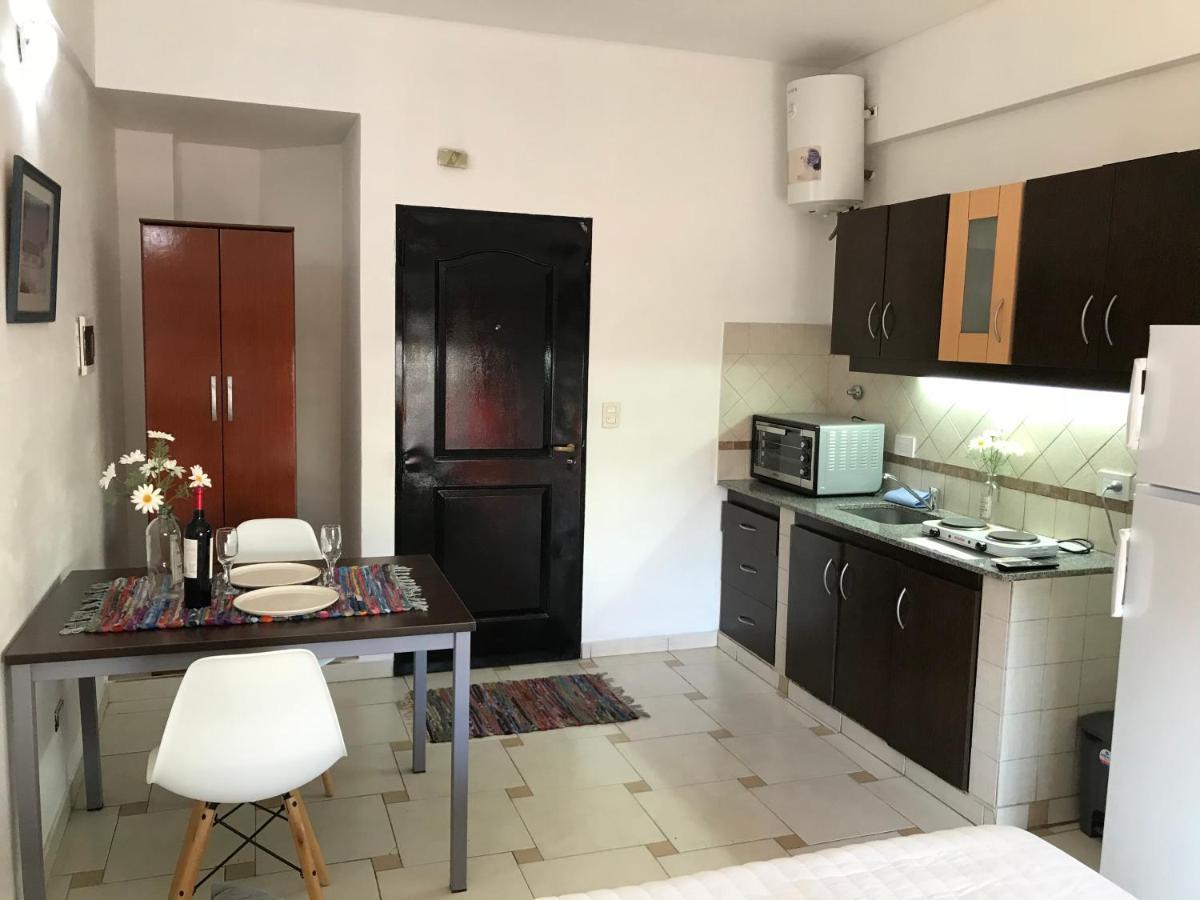 Cares Apartament, Moron, Buenos Aires Apartment