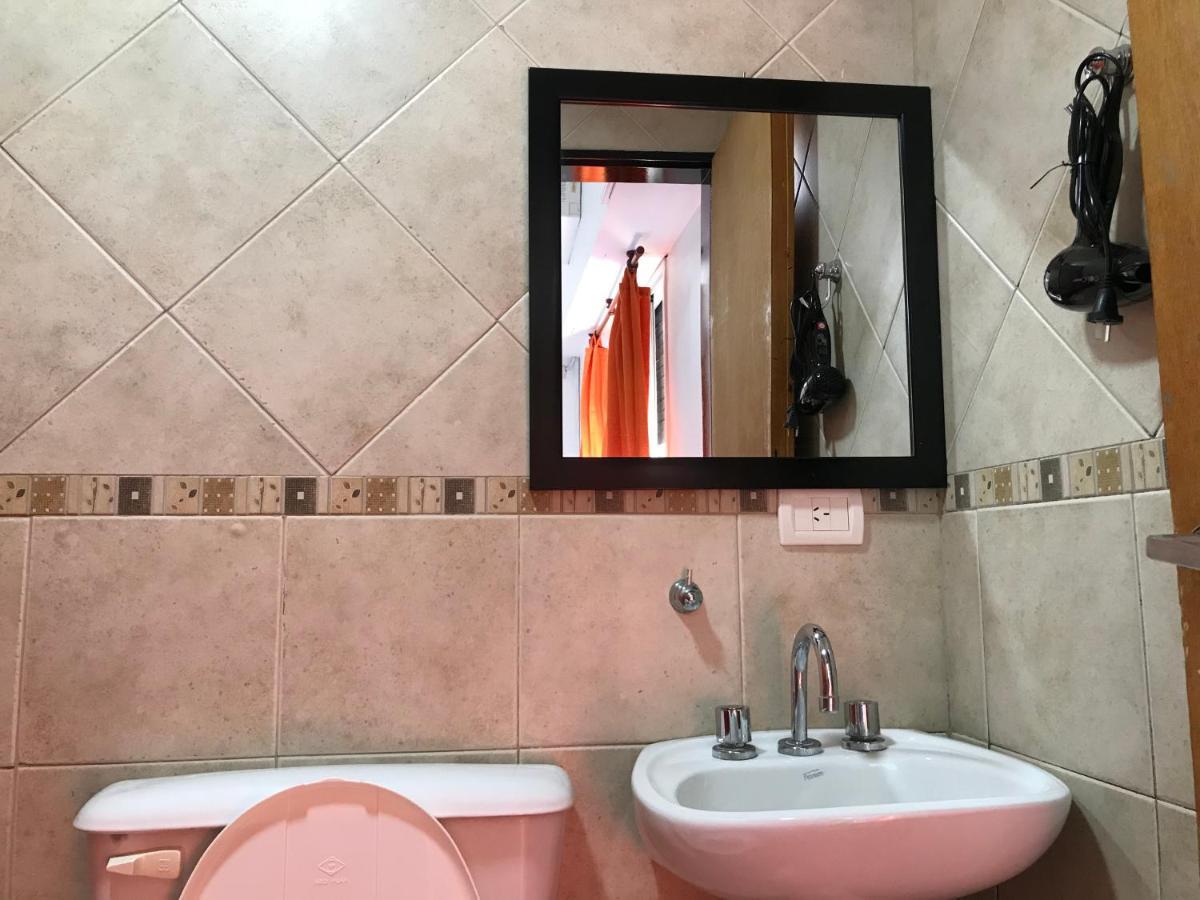 Cares Apartament, Moron, Buenos Aires Moron
