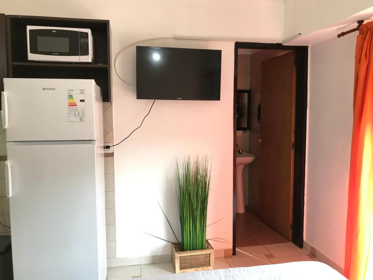 Cares Apartament, Moron, Buenos Aires Apartment